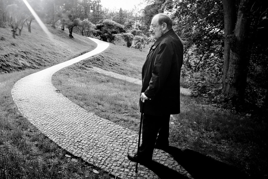 Ritratto fotografico di Umberto Eco – Studio Beltramo